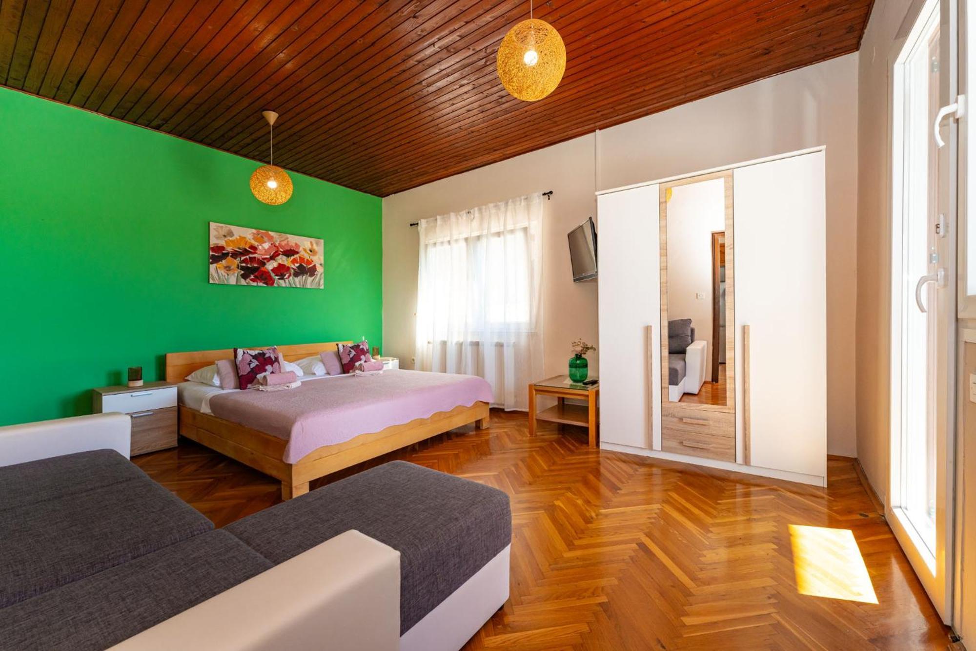 Apartments Adriana Starigrad Paklenica Exterior foto